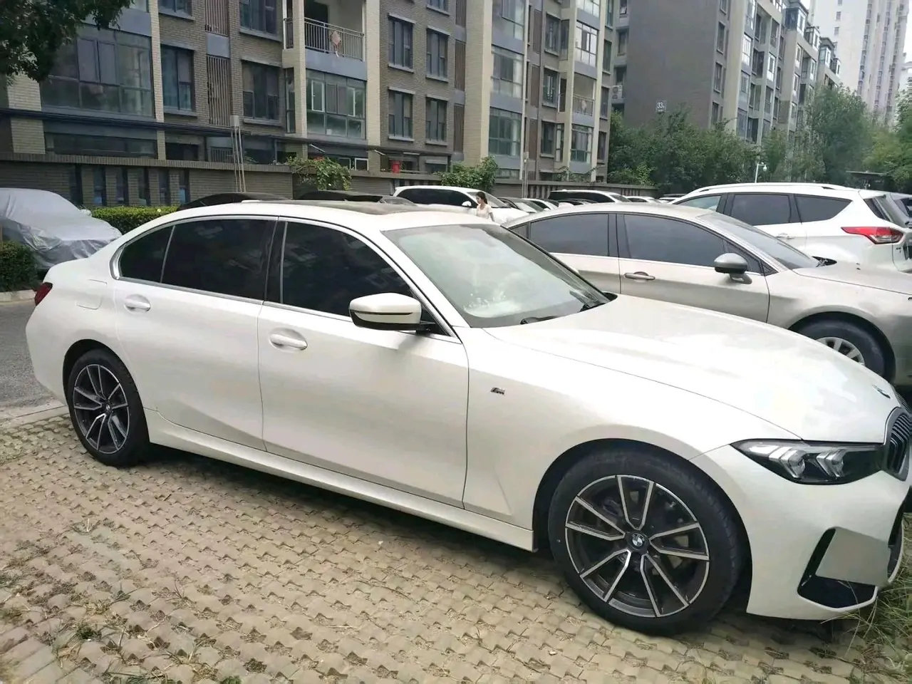BMW 3 Series 2023 320Li 2.0T M Sports Suit Automatic Gear 2