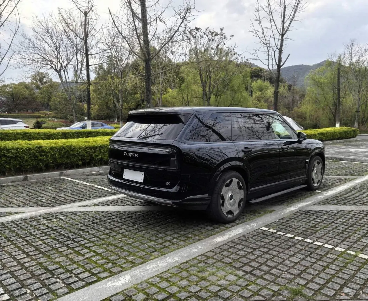 Zeekr 2026 Zeekr 9X 2.0T Hyper Edition 70kWh5 Automatic Gear 3