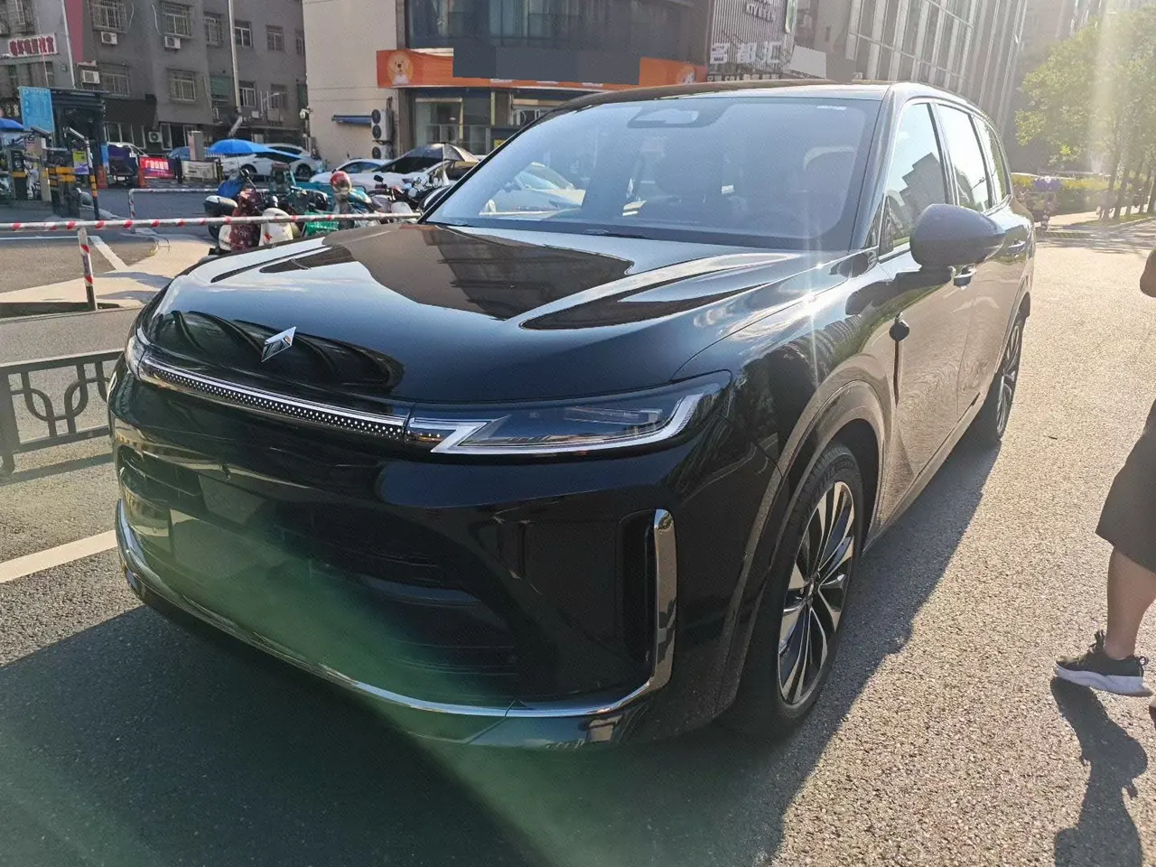 Huajing 2026 Huajing S 1.5T 255km Gankun Enjoy Hongmeng Automatic Gear - View 1