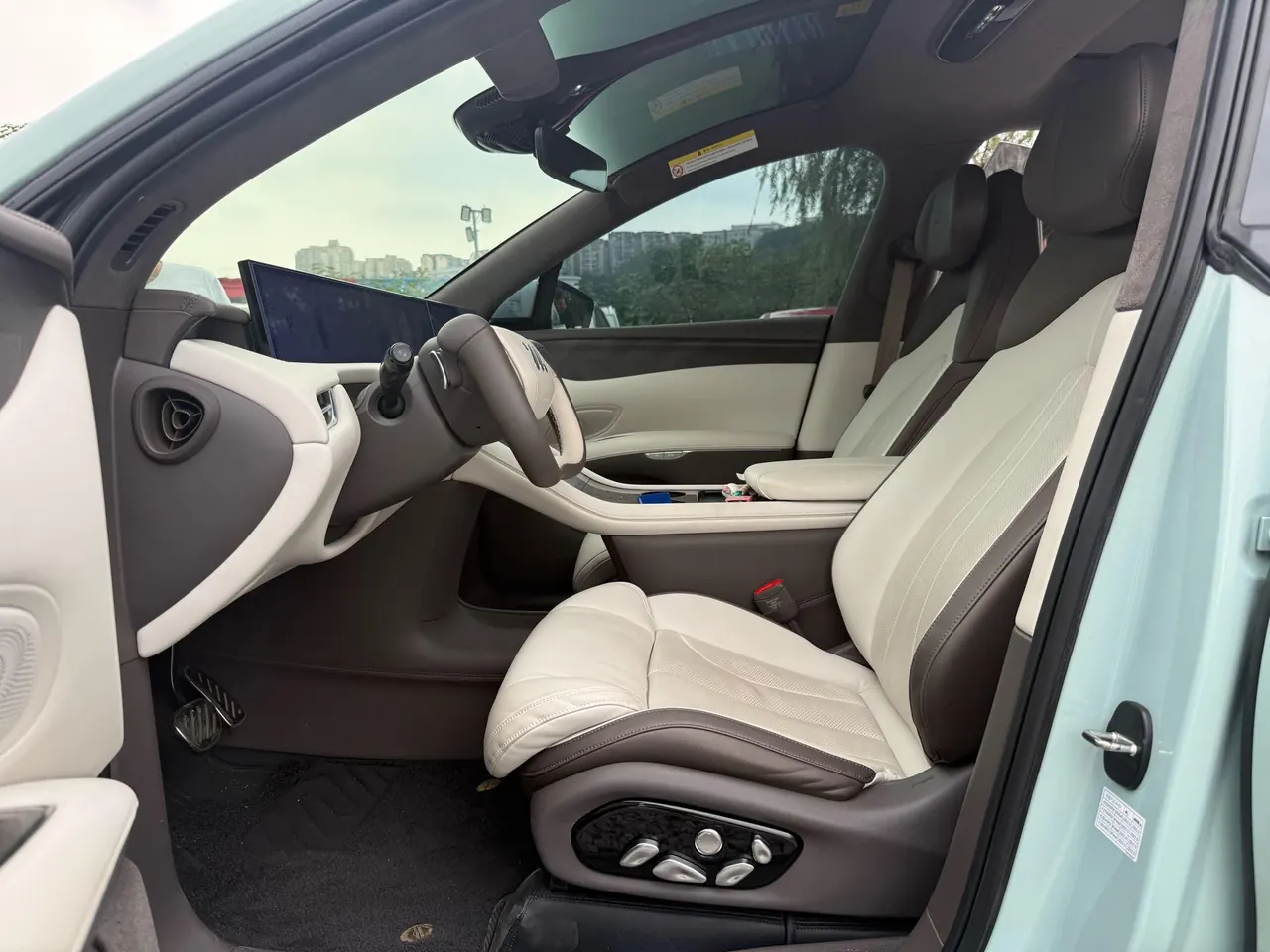 IM 2023 IM LS 7 100kWh Lux Rear Drive Automatic Gear 10