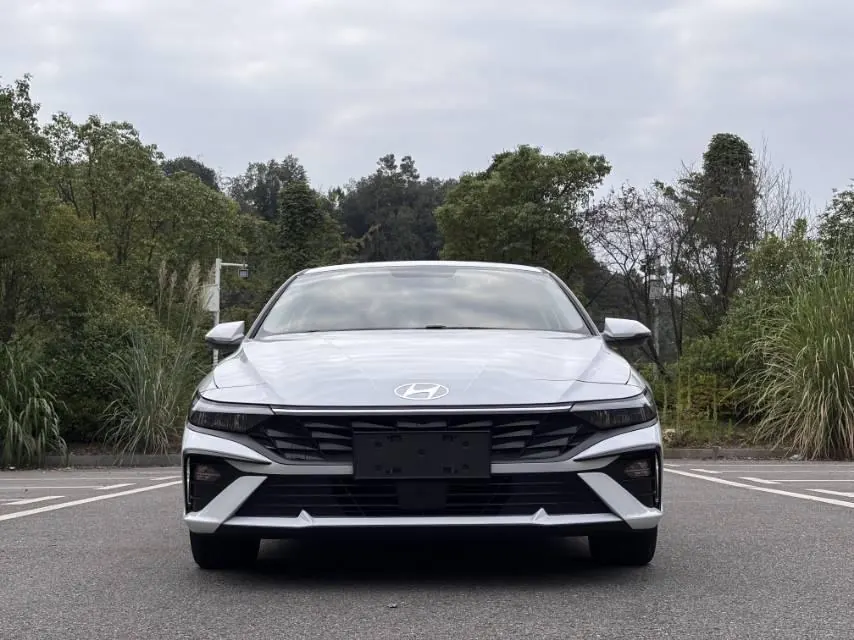 Hyundai 2023 Elantra-sedan 1.5 stepless GLX elite automatic gear 2