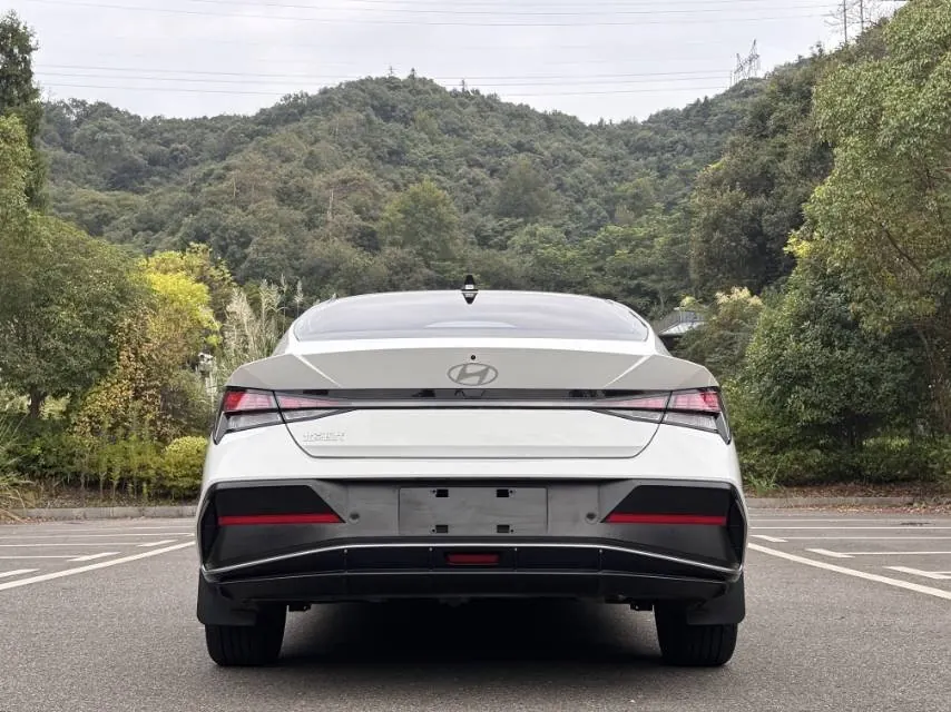 Hyundai 2023 Elantra-sedan 1.5 stepless GLX elite automatic gear 8