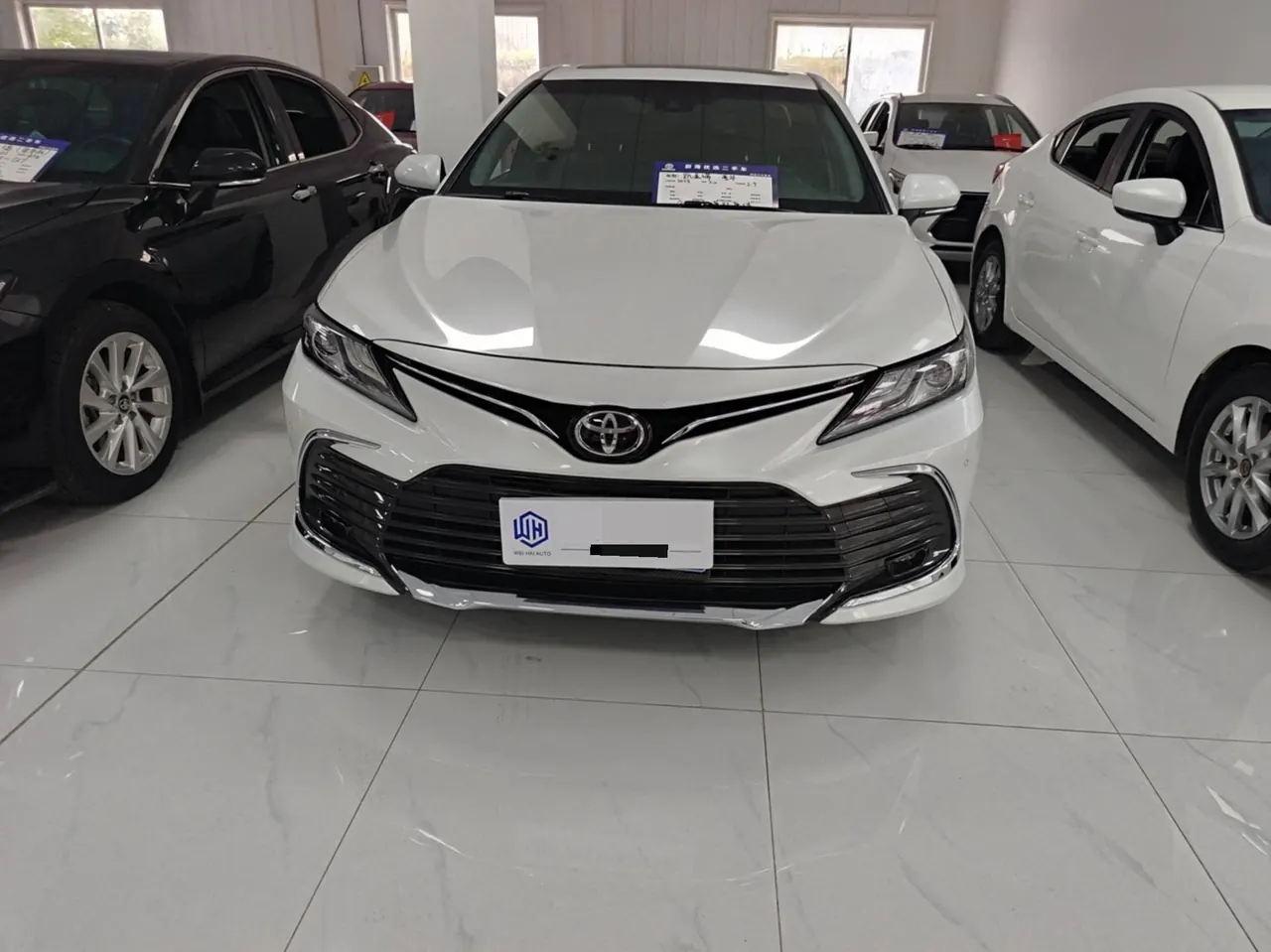 Toyota 2023 Camry 2.0G Stepless Deluxe Edition Automatic Gear 2