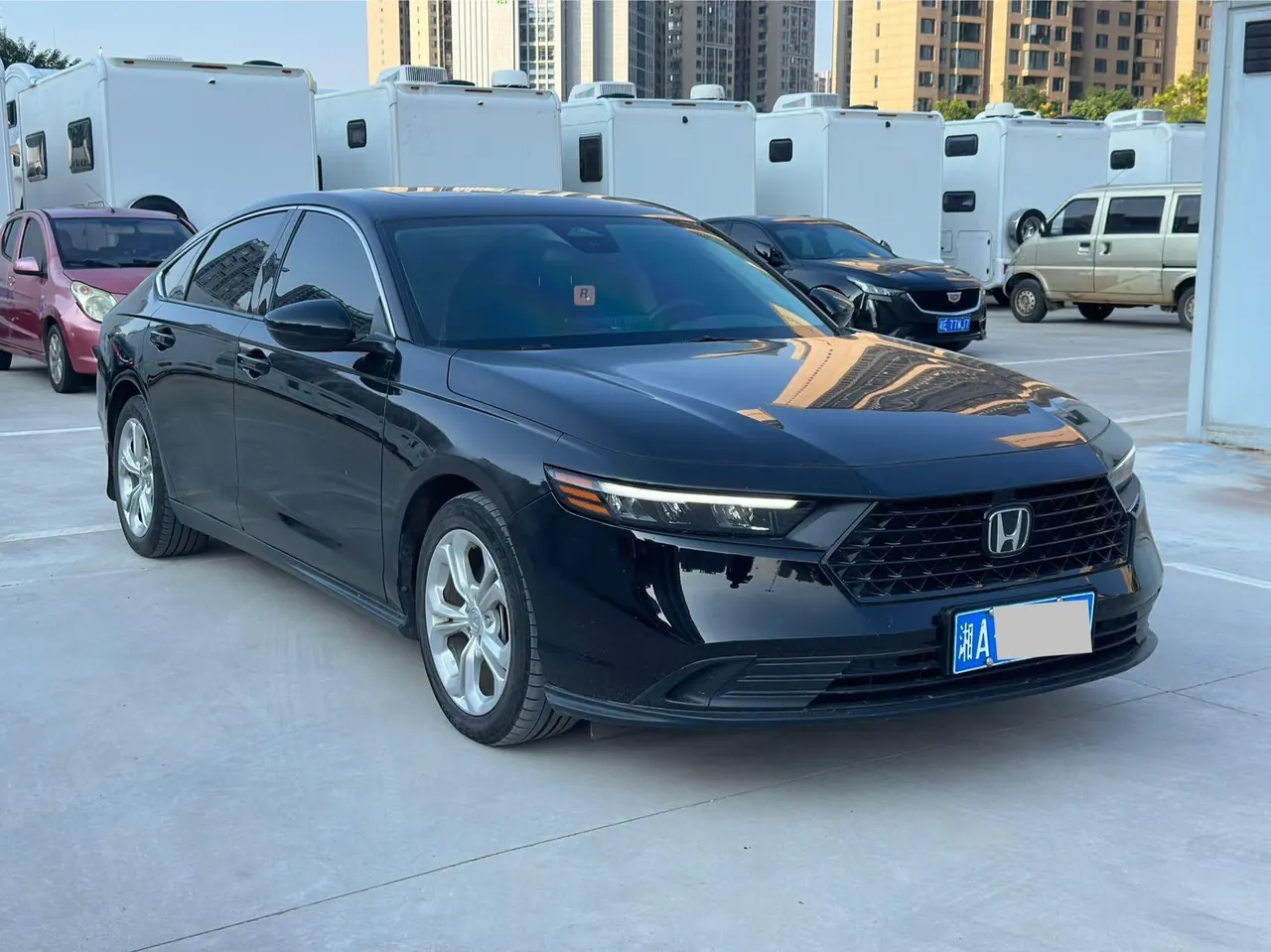 Honda 2023 11th Generation Accord 1.5T Stepless 260TURBO Deluxe Automatic Gear 2