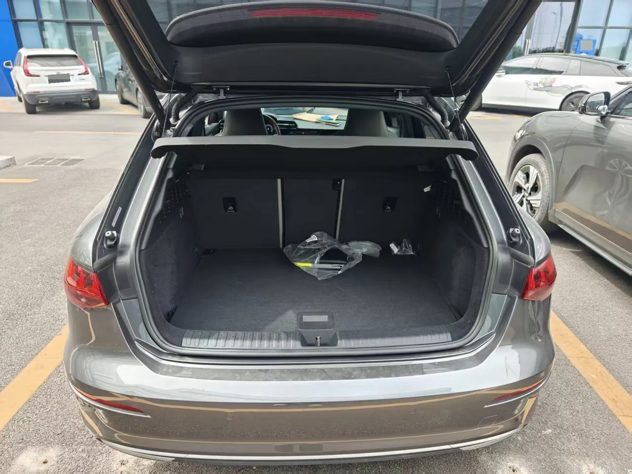 Audi 2021 A3 Sportback 1.4TFSI 35TFSI Enterprising and Elegant Automatic Gear 5
