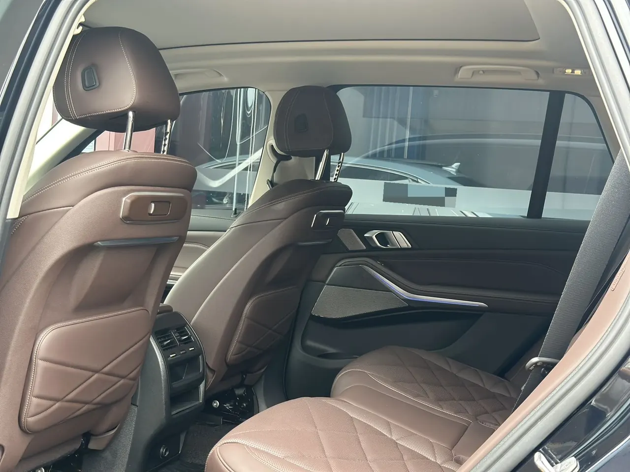 BMW 2023 X5 xDrive30Li 48V 2.0T exclusive m sports obsidian night suit automatic gear 6