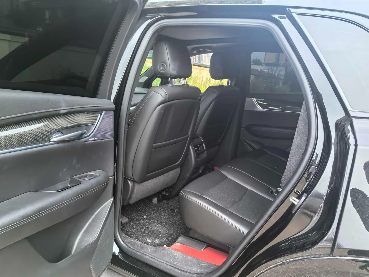 Cadillac 2023 XT5 48V 2.0T 4-wheel drive distinguished automatic gear 4