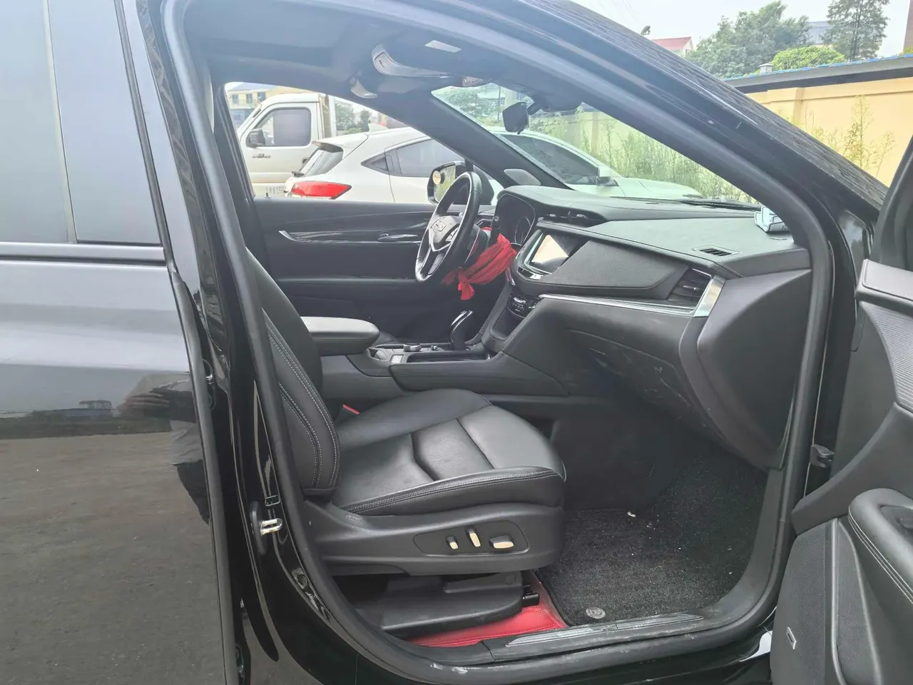 Cadillac 2023 XT5 48V 2.0T 4-wheel drive distinguished automatic gear 7