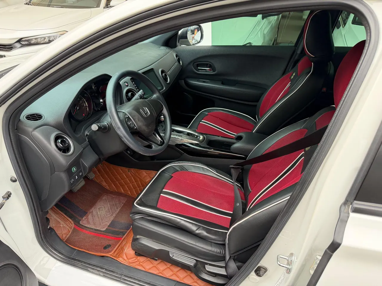 Honda 2021 XR-V 1.5 Stepless Comfort Edition Automatic Gear 4
