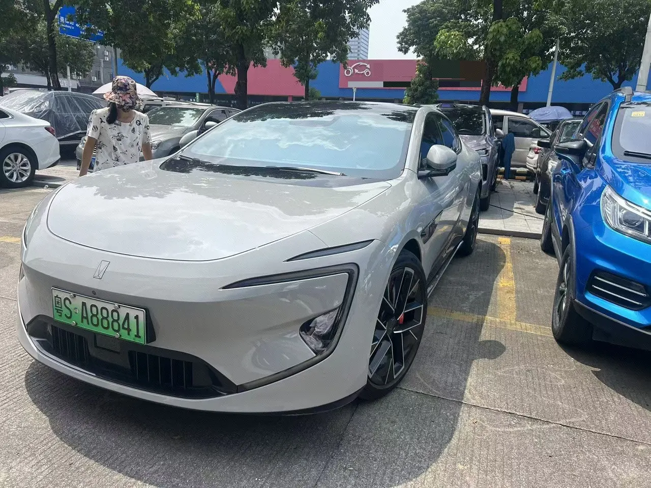 Открыть галерею: Avatr 2025 Avatr 12 Max Pure Electric Edition Automatic Gear