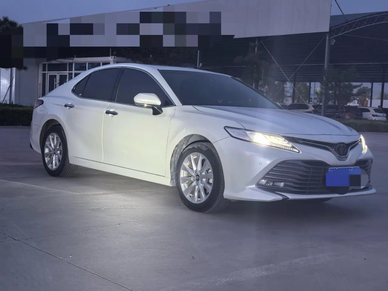 Toyota 2021 Camry 2.0G Stepless Deluxe Edition Automatic Gear 2