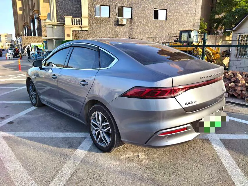 BYD 2023 Qin PLUS EV 420KM Champion Edition Exceed Automatic Gear 8