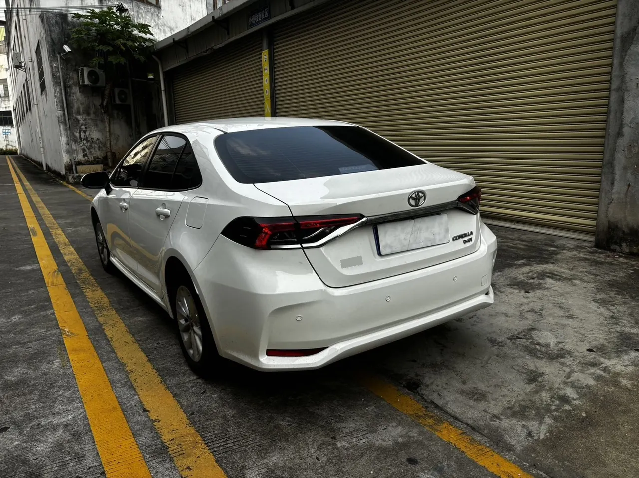 Toyota 2023 corolla 1.2T stepless elite version of automatic gear 3