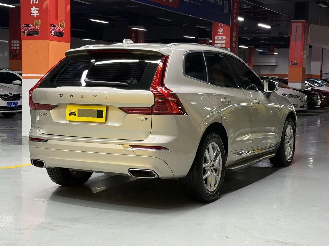 Volvo 2021 XC60 2.0T T5 4-wheel drive smart luxury automatic gear 7