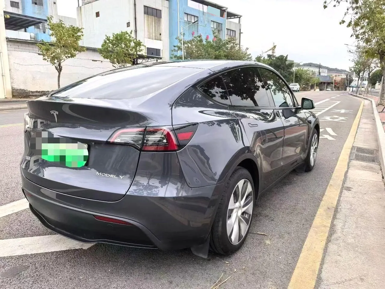 Tesla 2021 Model Y Standard Endurance Rear Drive Automatic Gear 7