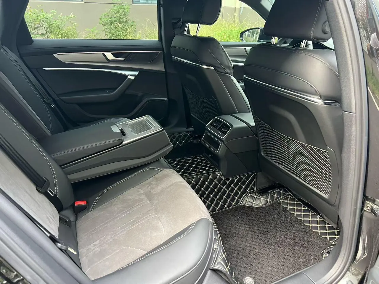 Audi 2021 A6L 2.0TFSI 40TFSI Deluxe Dynamic Automatic 6