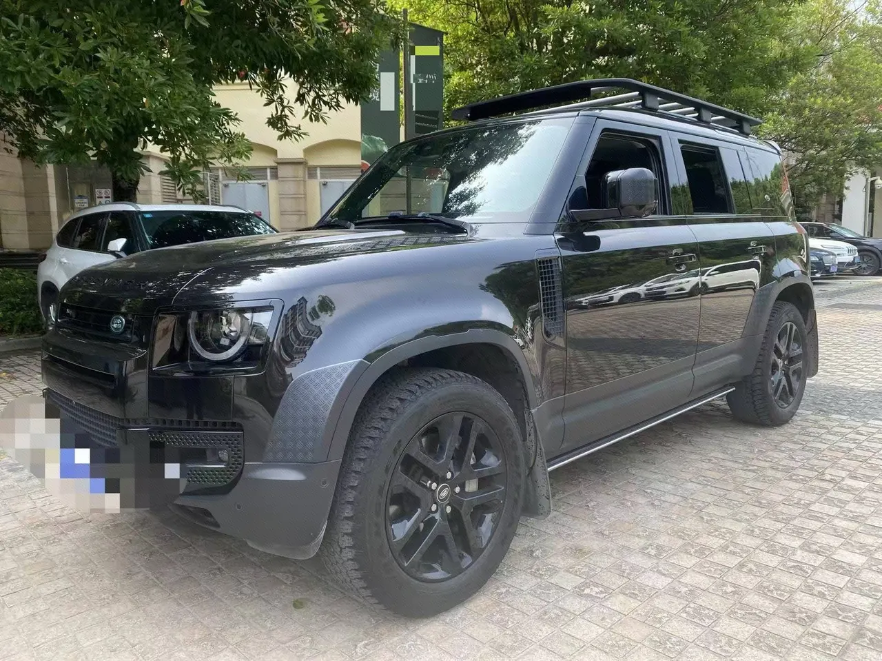 Open image lightbox: Land Rover Guard (Imported) 2023 Guard 110 48V 3.0T P400 Diablo Special Edition Automatic Gear