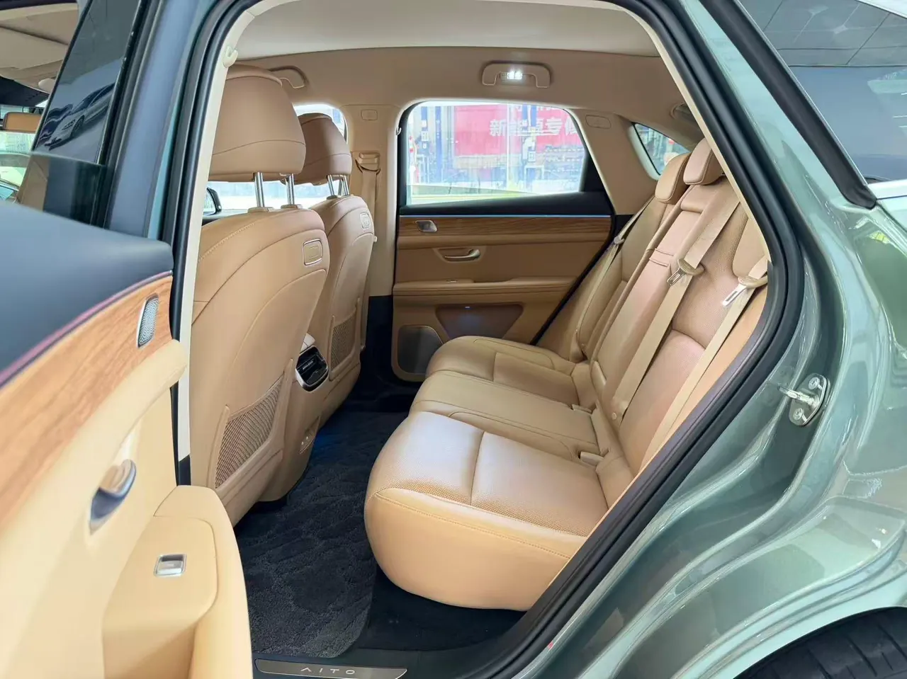 AITO 2023 AITO M5 extended range four-wheel drive intelligent driving version automatic gear 6