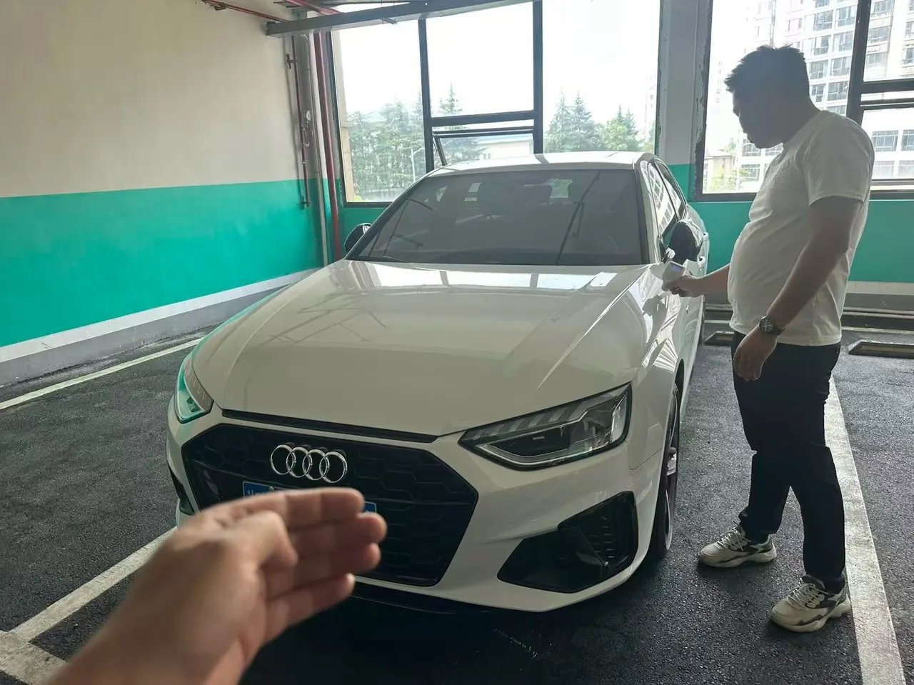 Audi 2023 A4L 2.0TFSI 40TFSI Deluxe Dynamic Automatic 9
