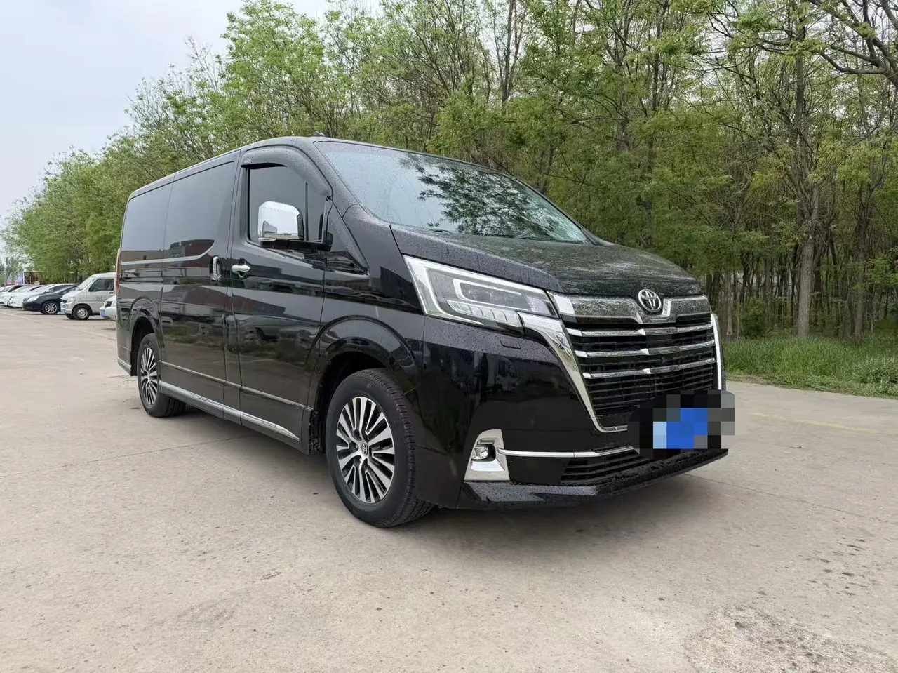 Toyota Granvia (Imported) 2020 Granvia 3.5 Middle East Version Automatic 7