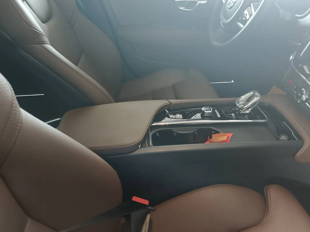 Volvo 2023 S90 48V 2.0T B5 Zhiyuan Deluxe Edition Automatic Gear 11