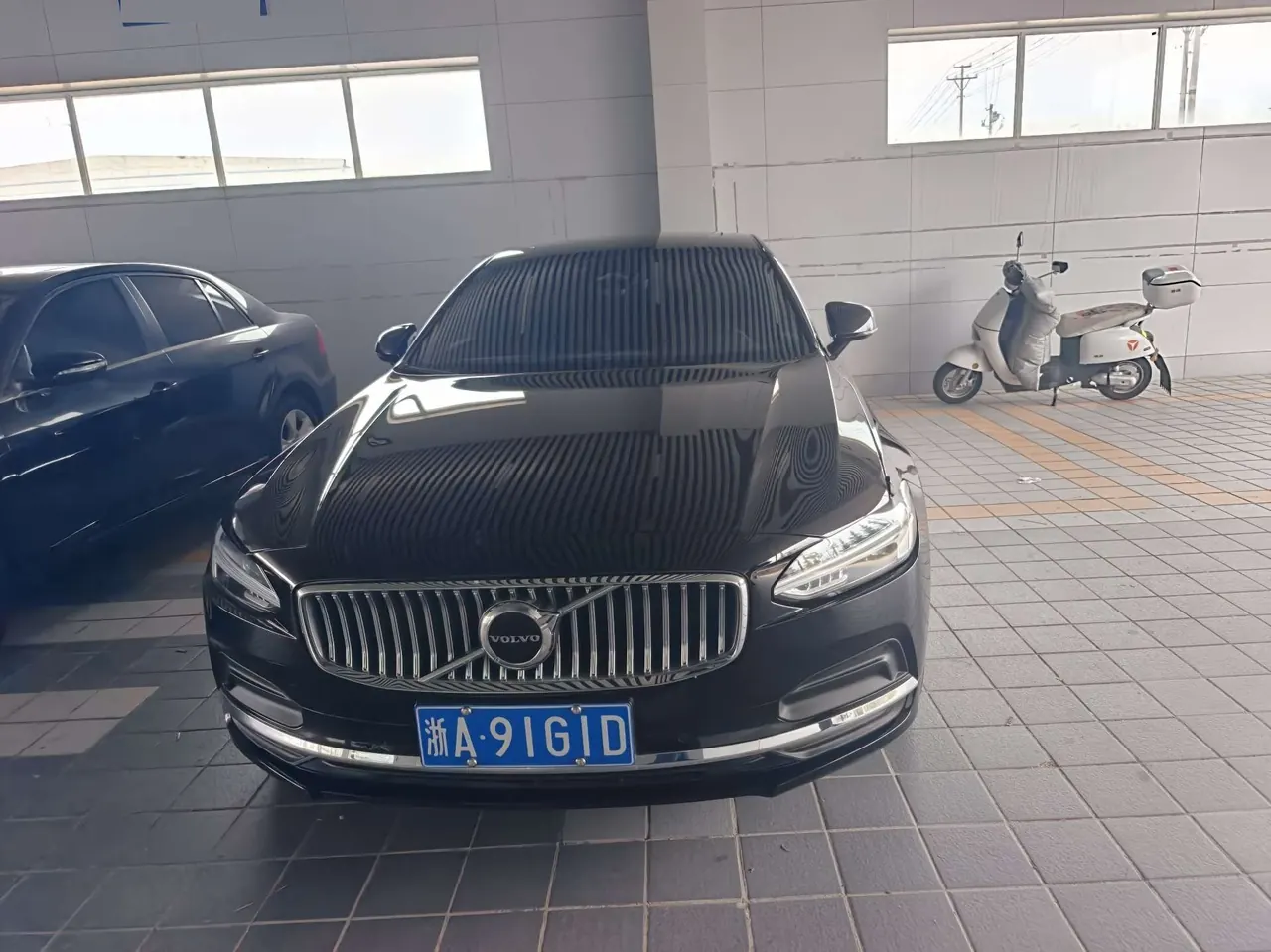 Volvo 2023 S90 48V 2.0T B5 Zhiyuan Deluxe Edition Automatic Gear 7