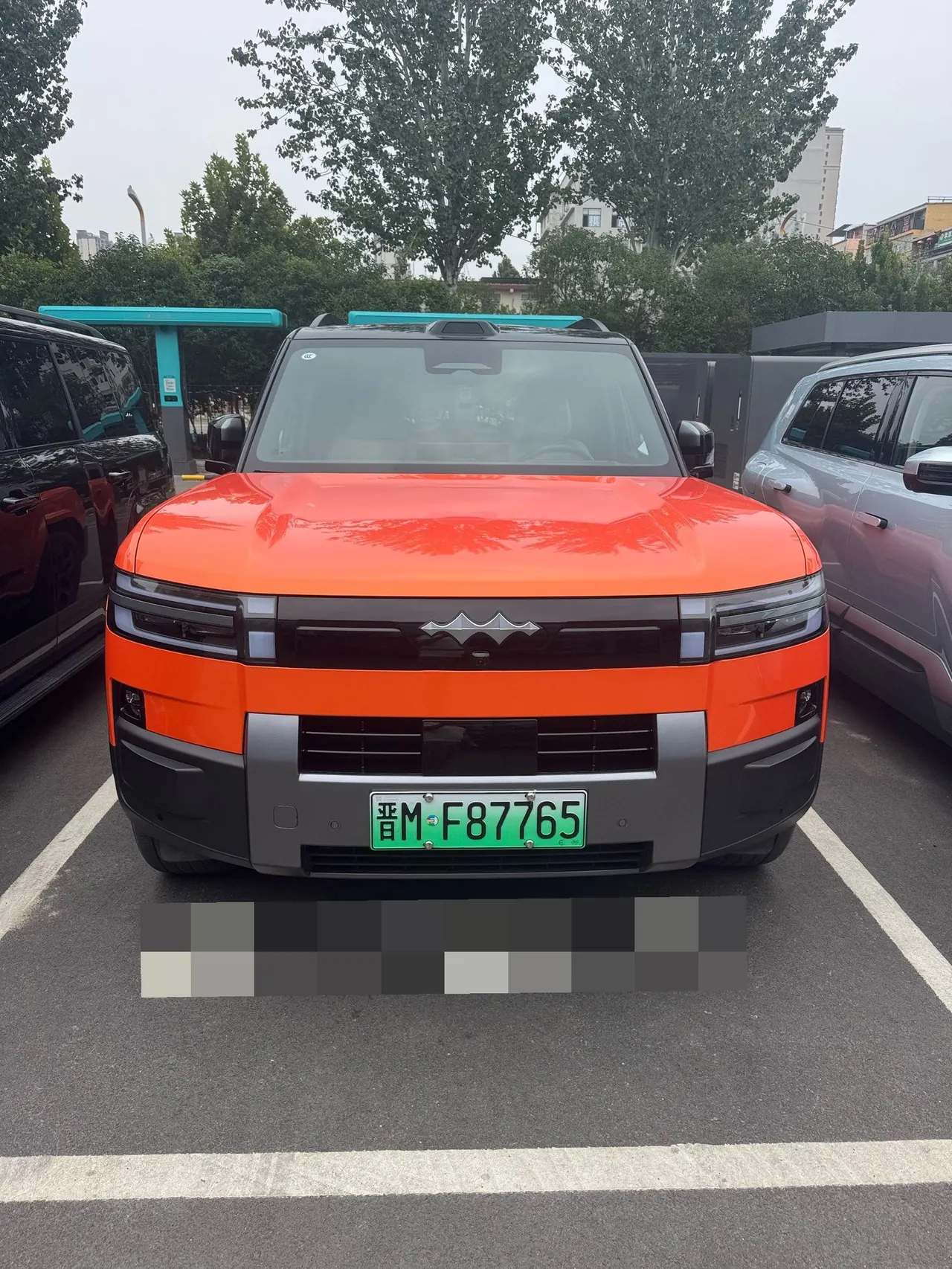 FangChengBao 2025 titanium 7 1.5T stepless 190KM four-wheel drive Ultra version of automatic gear 2