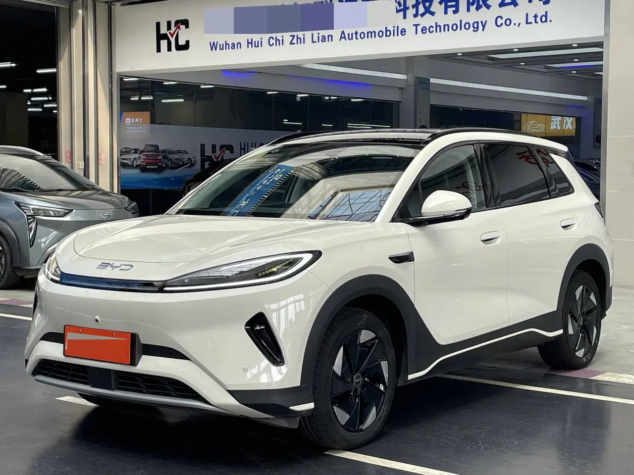 BYD 2025 Sea Lion 05 EV 520KM Flagship Zhihang Edition Automatic Gear - View 1