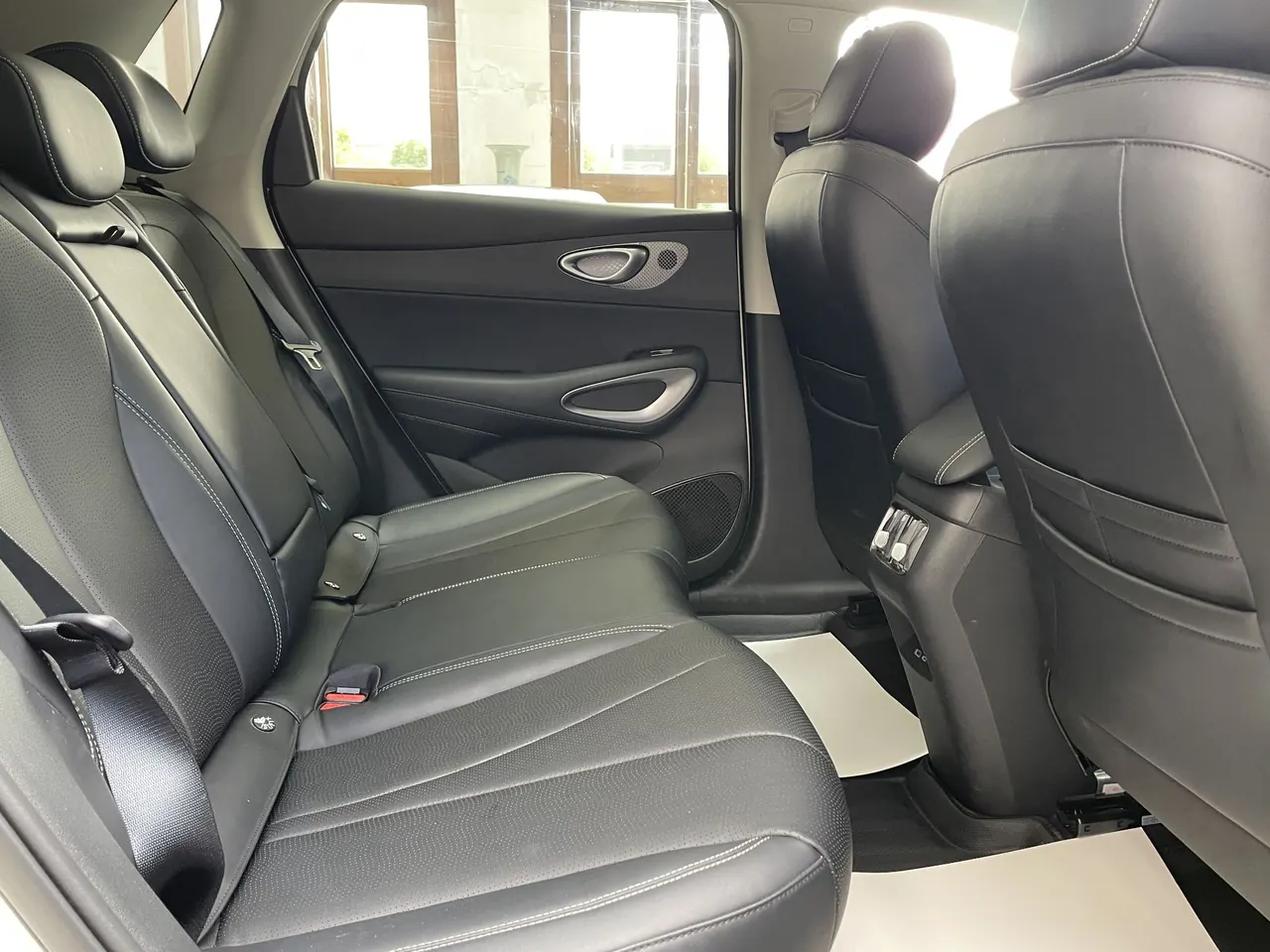 BYD 2025 Sea Lion 05 EV 520KM Flagship Zhihang Edition Automatic Gear 16