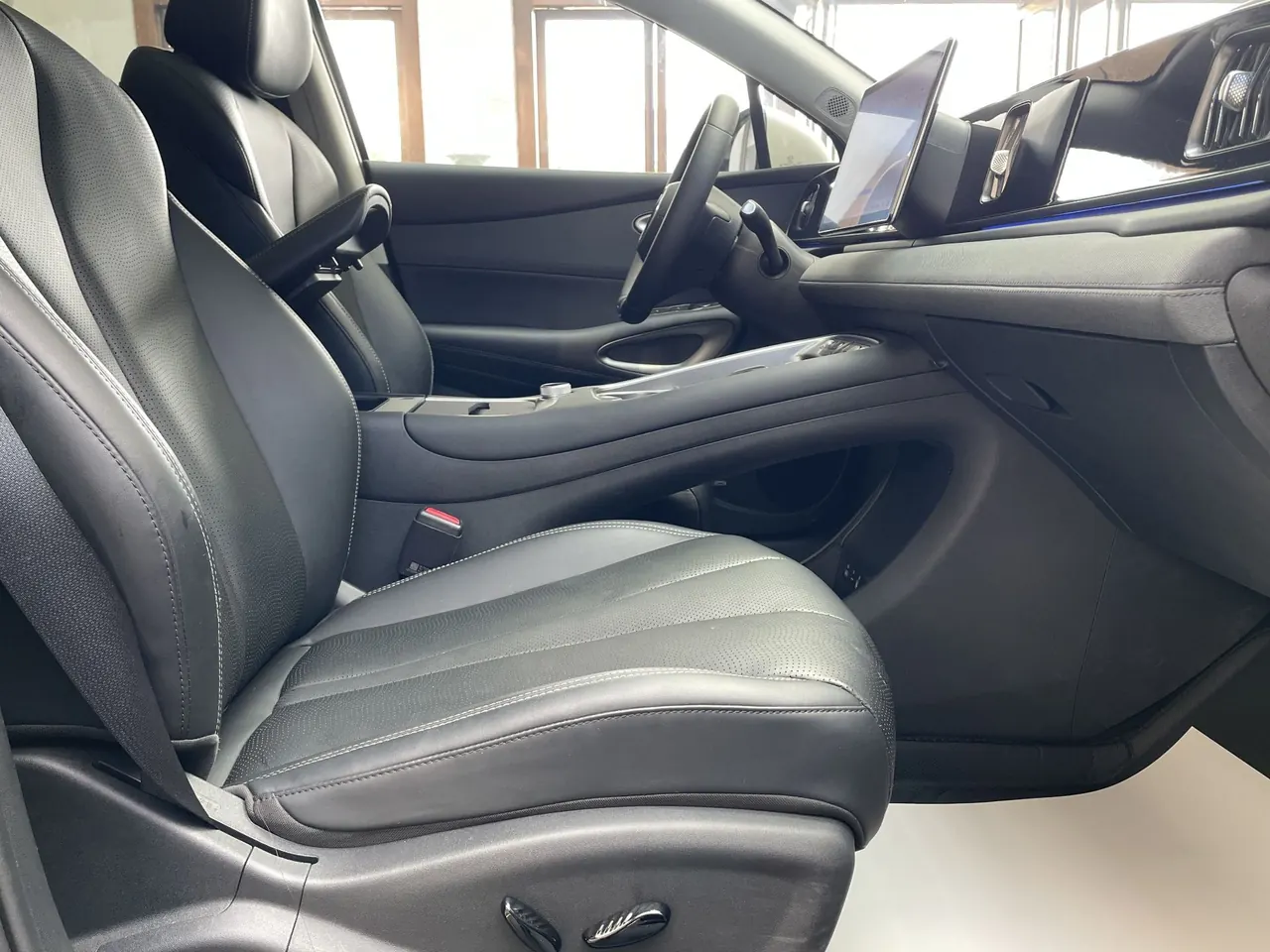 BYD 2025 Sea Lion 05 EV 520KM Flagship Zhihang Edition Automatic Gear 9