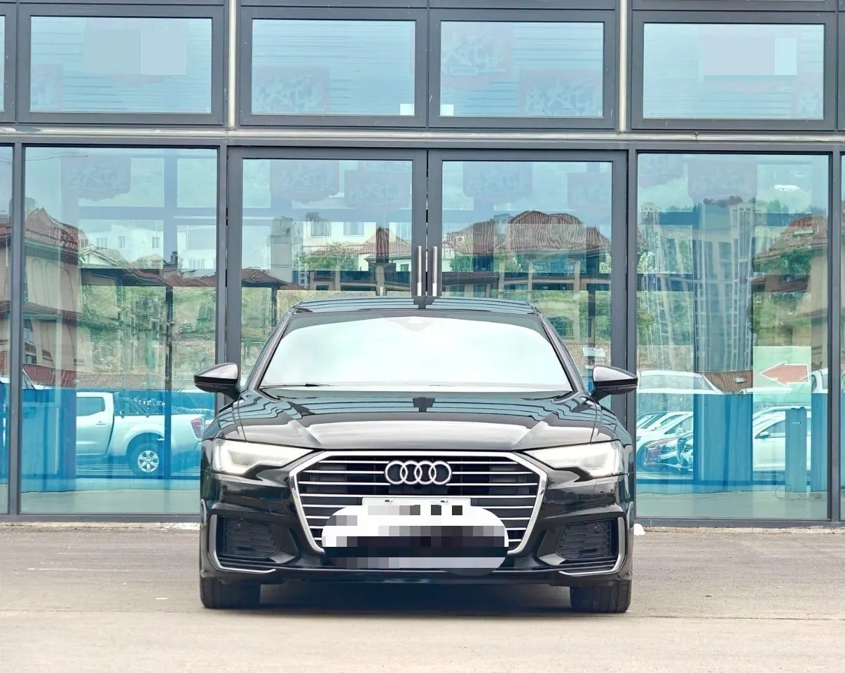Audi 2021 A6L 2.0TFSI 40TFSI Deluxe Dynamic Automatic 2
