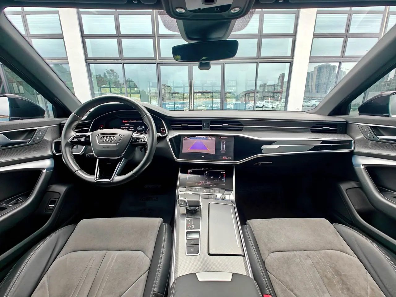 Audi 2021 A6L 2.0TFSI 40TFSI Deluxe Dynamic Automatic 4