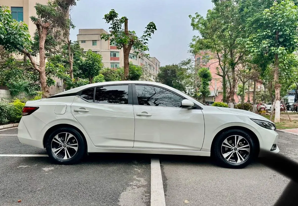 Nissan 2020 Sylphy 1.6 Stepless XL Pleasant Edition Automatic Gear 2