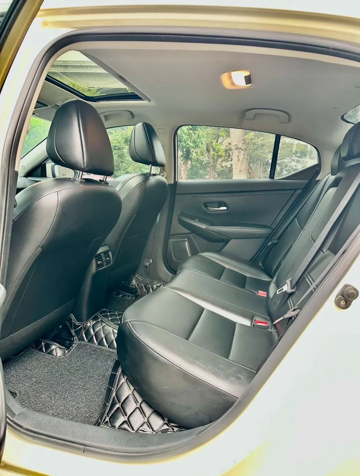 Nissan 2020 Sylphy 1.6 Stepless XL Pleasant Edition Automatic Gear 8