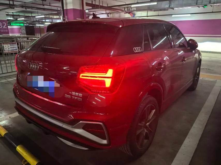 Audi 2021 Q2L 1.4TFSI 35TFSI Fashion Dynamic Automatic 2
