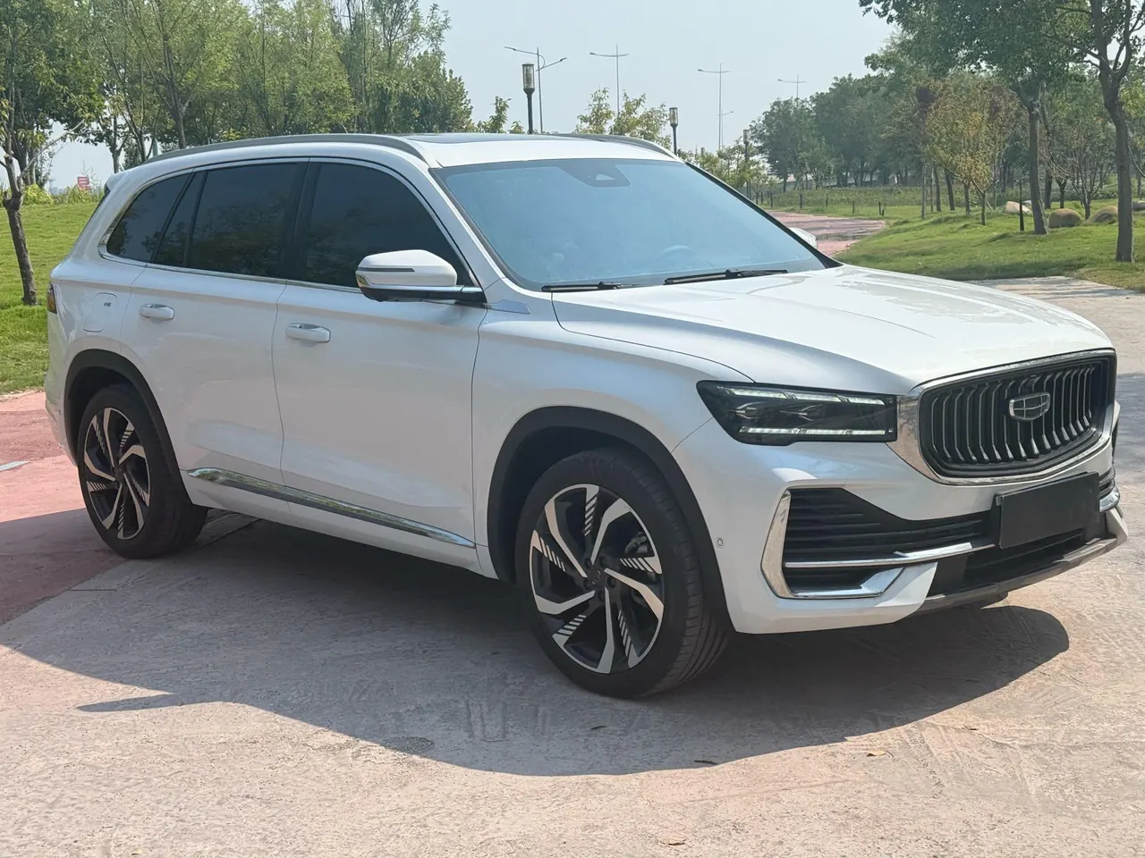 Geely 2021 XingyueL (Monjaro) 2.0TD high-power four-wheel drive flagship automatic transmission 3