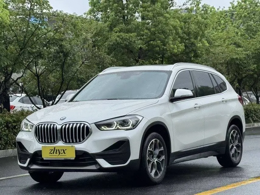 Open image lightbox: BMW 2021 X1 sDrive25Li 2.0T Leading Automatic Gear