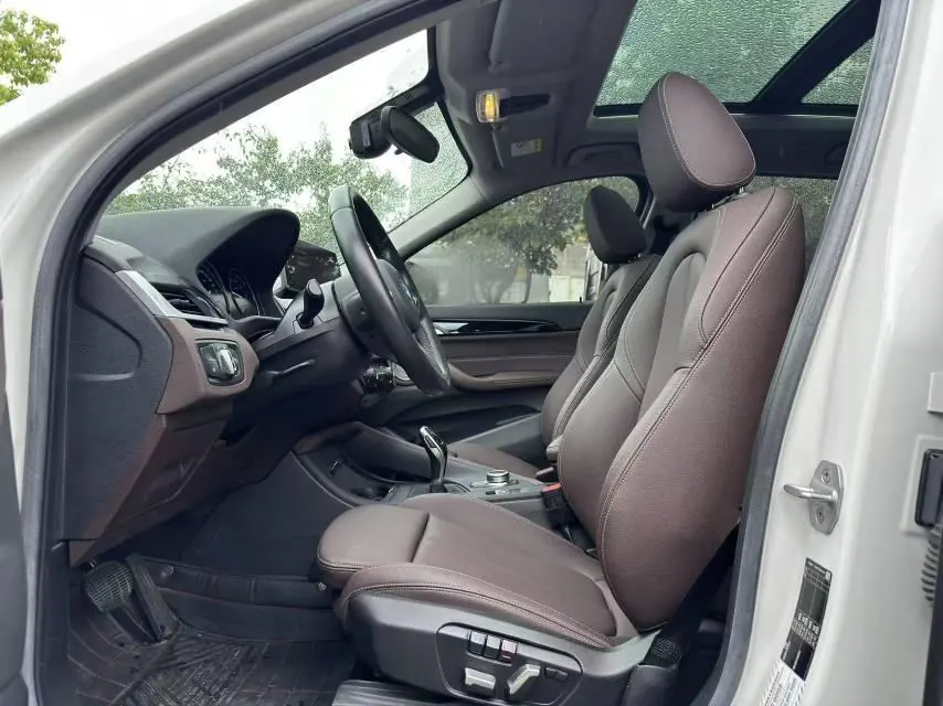 BMW 2021 X1 sDrive25Li 2.0T Leading Automatic Gear 6