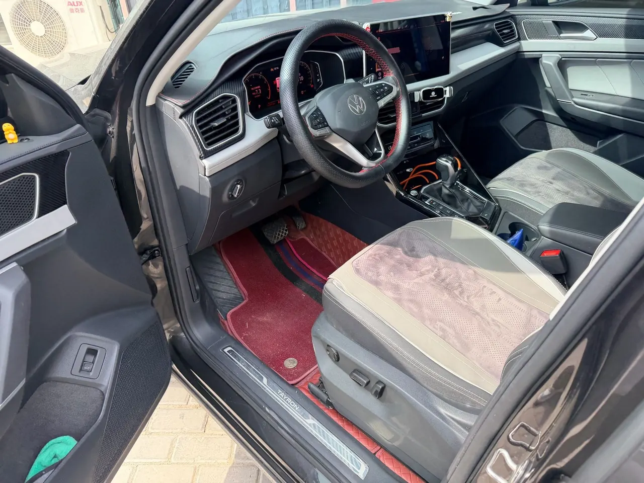 Volkswagen 2025 Tanyue 1.5TSI 300TSI All-Share Automatic Gear 5