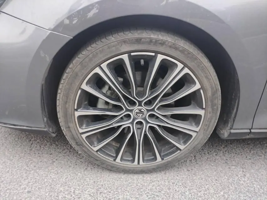 MG 2023 MG7 1.5T to the United States elegant version of automatic gear 5