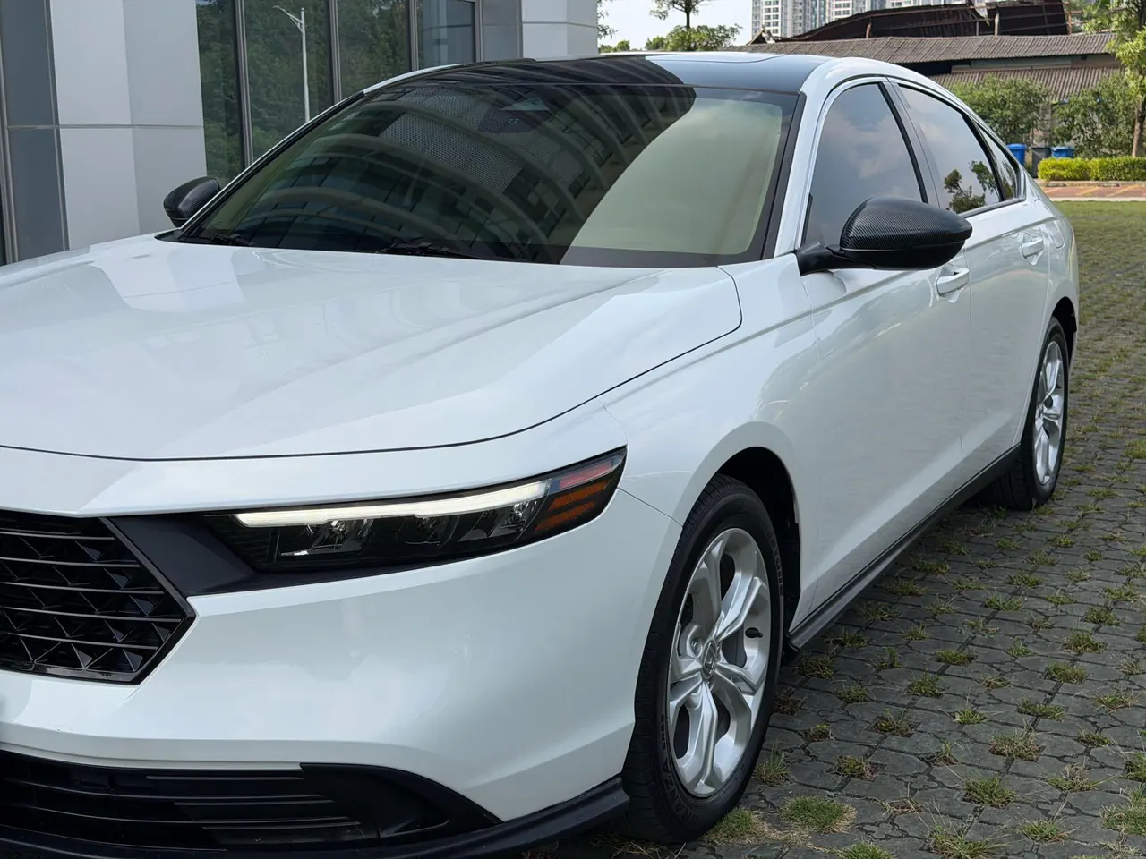 Honda 2023 11th Generation Accord 1.5T Stepless 260TURBO Smart Edition Automatic Gear 15