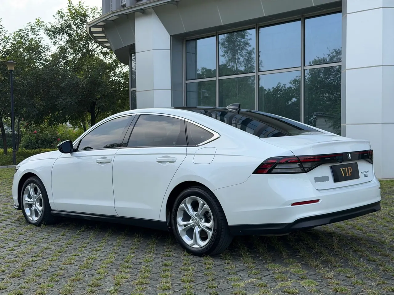 Honda 2023 11th Generation Accord 1.5T Stepless 260TURBO Smart Edition Automatic Gear 9