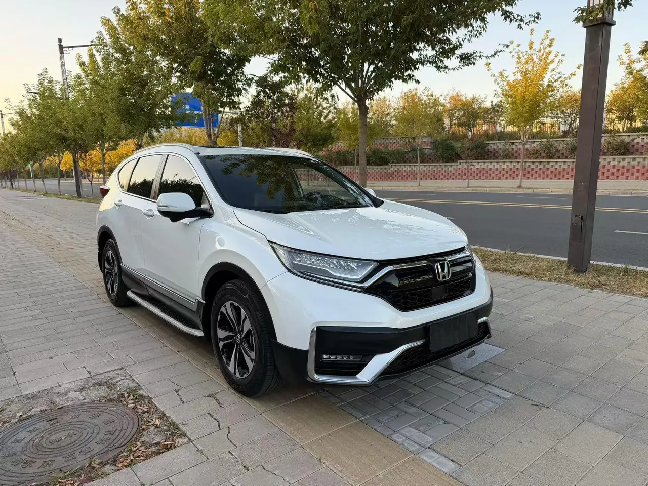 Honda 2021 CR-V 1.5T Stepless 240TURBO Two-Drive Fashion Edition Automatic Gear 3