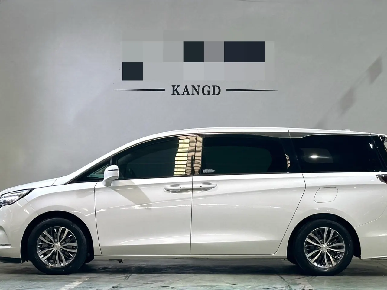 Buick 2020 GL8 ES Lu Zun 2.0T 653T Comfortable Automatic Gear 3