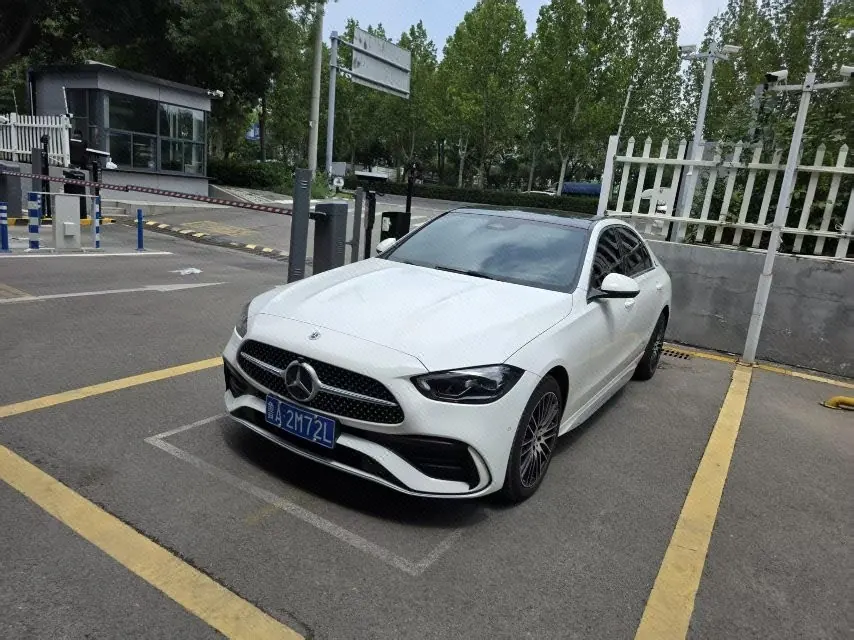 Open image lightbox: Mercedes Benz Class C 2025 C 260 L 48V 1.5T Sports Edition Automatic Gear