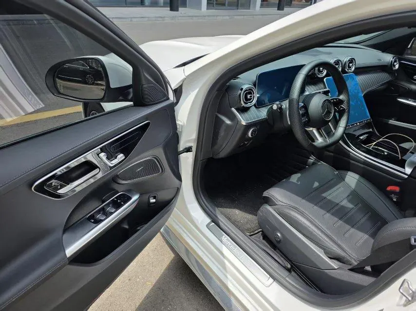 Mercedes Benz Class C 2025 C 260 L 48V 1.5T Sports Edition Automatic Gear 3
