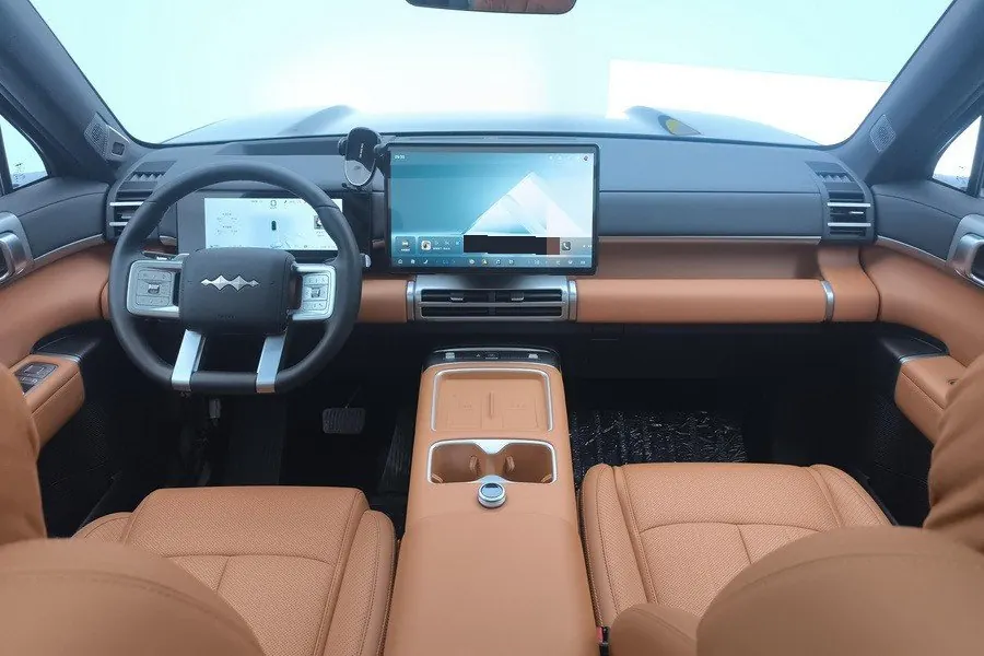FangChengBao 2025 titanium 7 1.5T stepless 190KM four-wheel drive Max version automatic gear 7