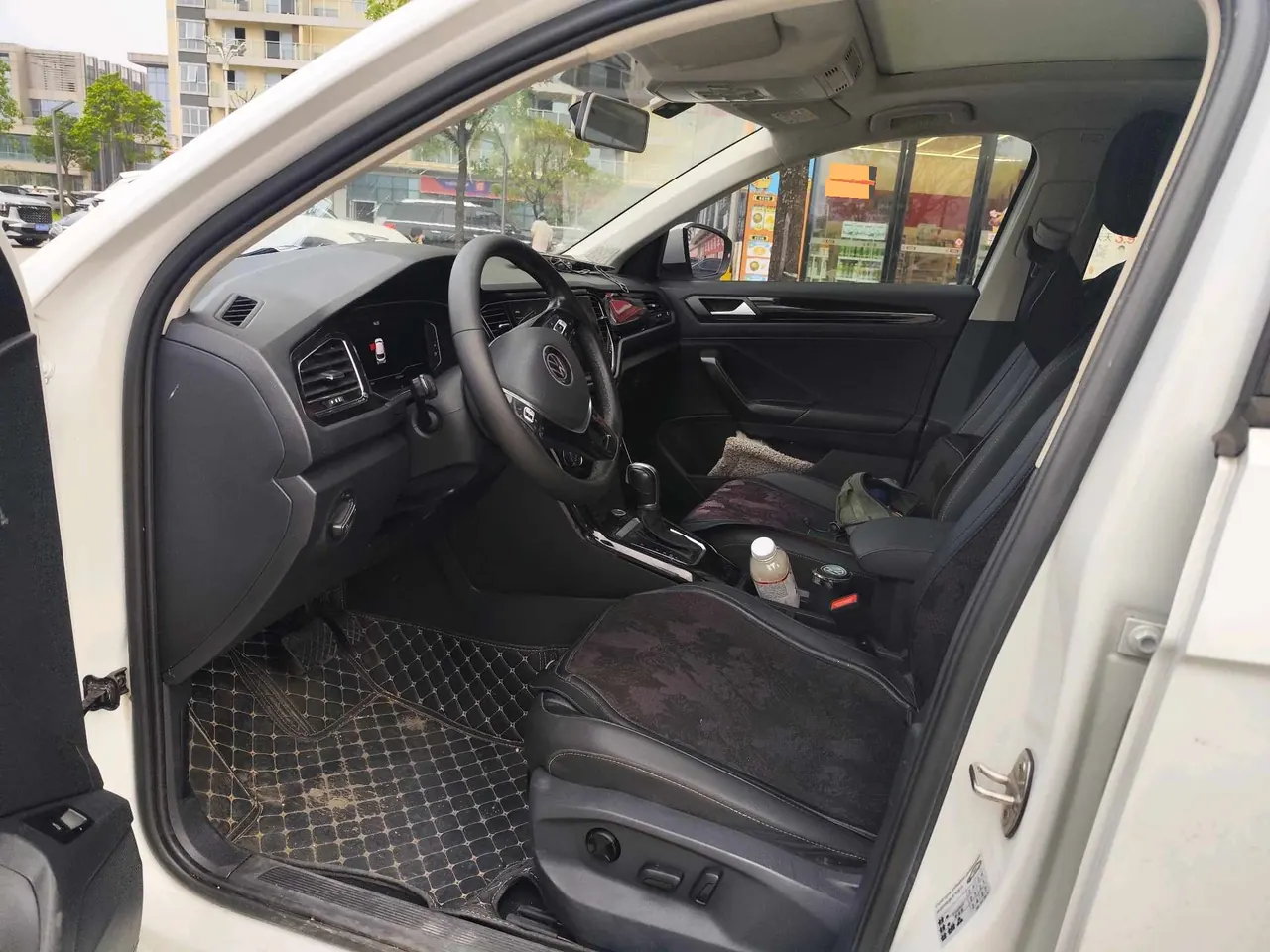 Volkswagen 2022 Tange 1.4TSI 280TSI Two-Drive Comfortable PLUS Automatic Gear 4