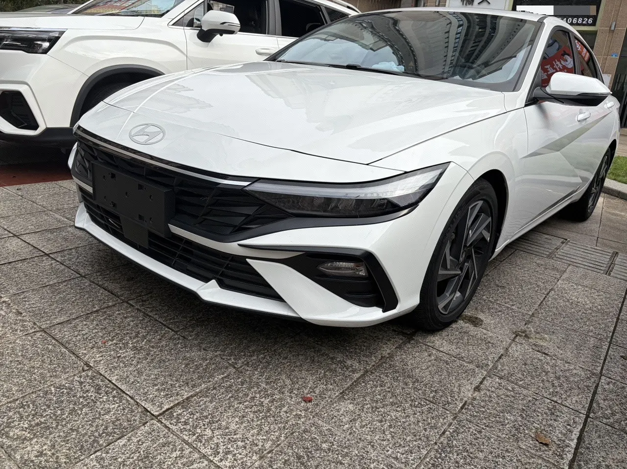 Open image lightbox: Hyundai 2023 Elantra-sedan 1.5 stepless GLX elite automatic gear