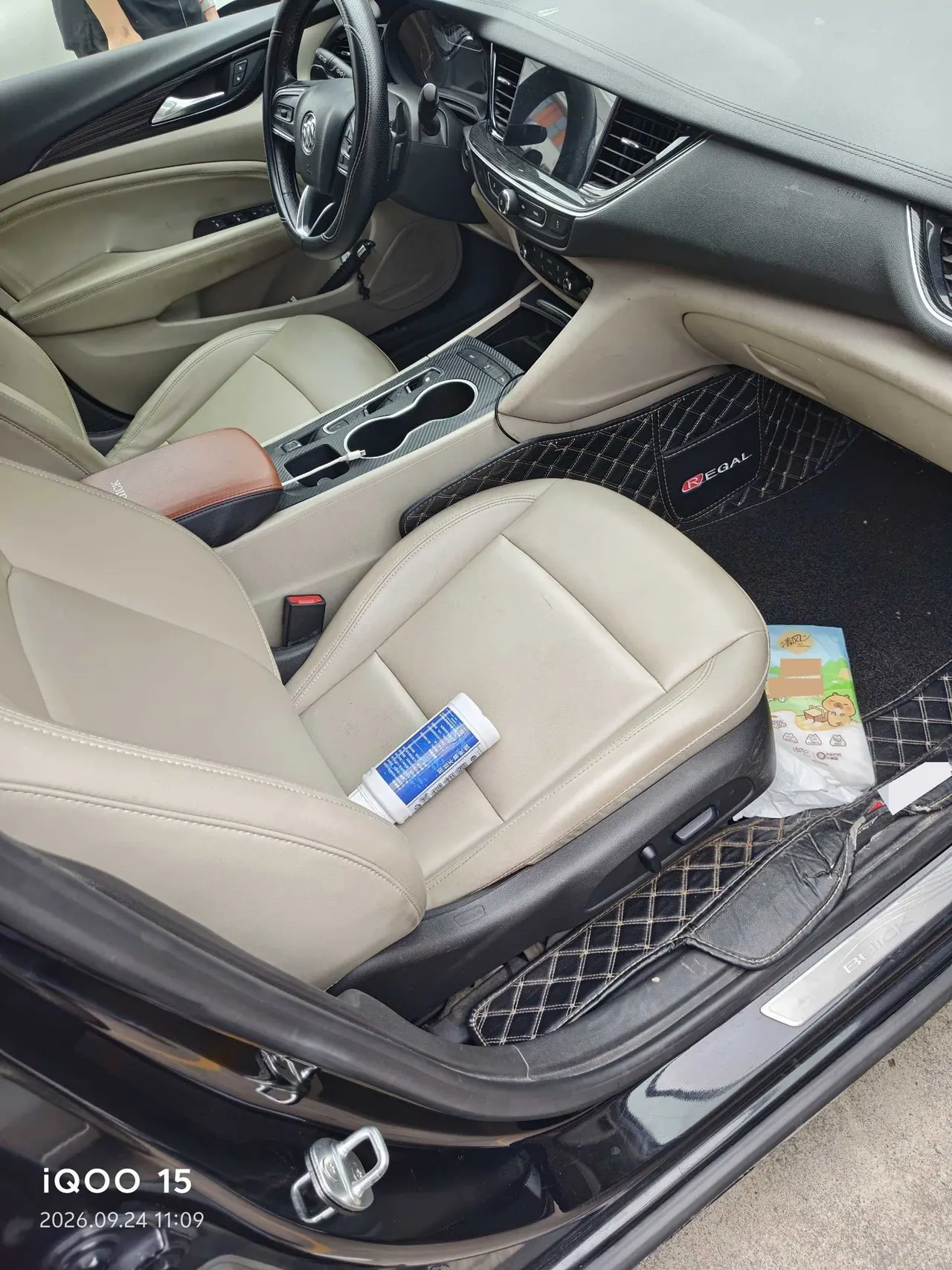 Buick 2020 Regal 1.5T 552T Elite Automatic Gear 3